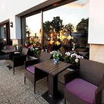 Plaza Διαμέρισμα Rewal